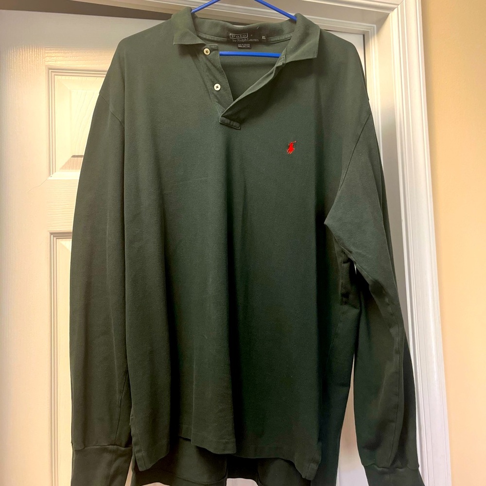Men’s Ralph Lauren long sleeve polo Shirt, size XLG.  very good condition
